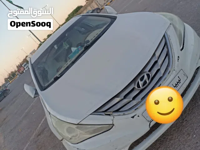 2011 هيونداي سوناتا GL
