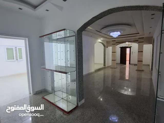 Unfurnished Yearly in Tripoli Al-Serraj
