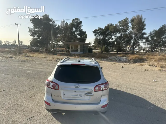 Used Hyundai Santa Fe in Tripoli