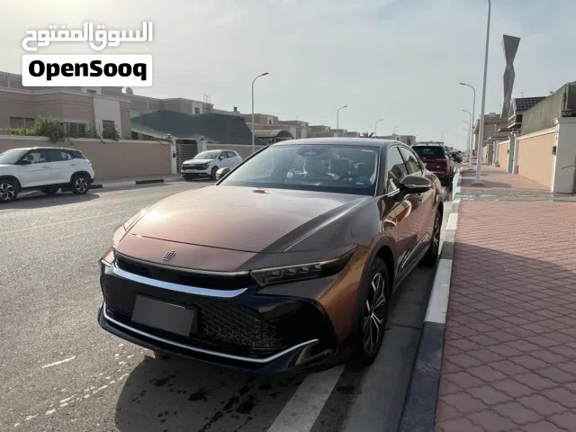 Used Toyota Crown in Basra