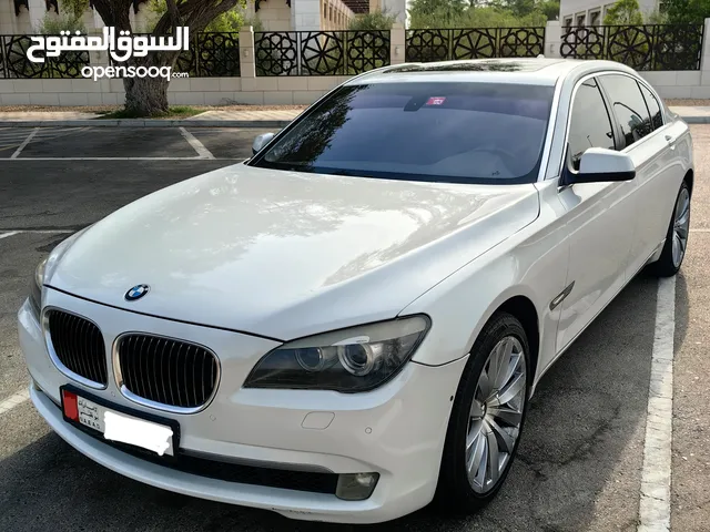 بيع مستعجل دواعي السفر، خليجي بي ام كاملة المواصفات Bmw 740li 2012 gcc