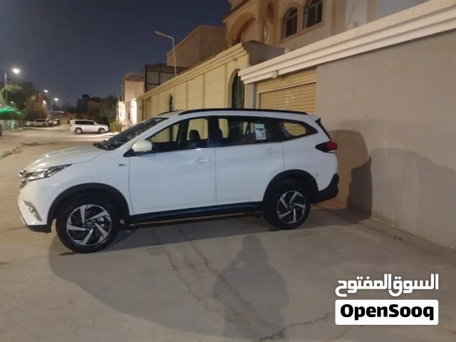 2023 تويوتا رش Standard