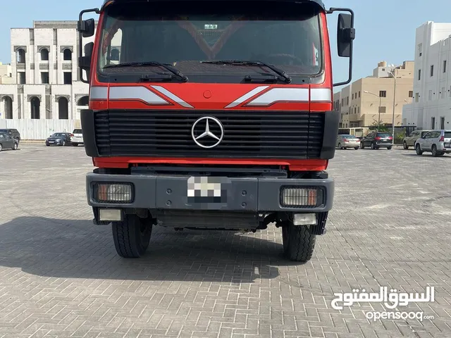 Tractor Unit Other 1992 in Kuwait City