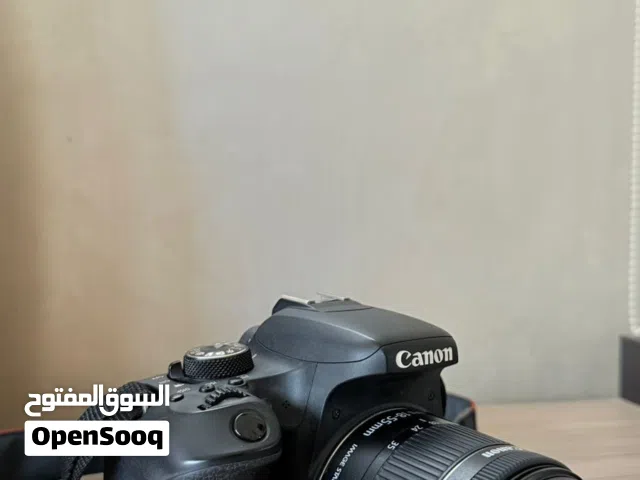 Canon EOS 800D