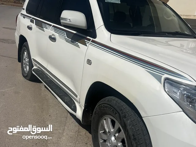 Used Toyota Land Cruiser in Dhofar