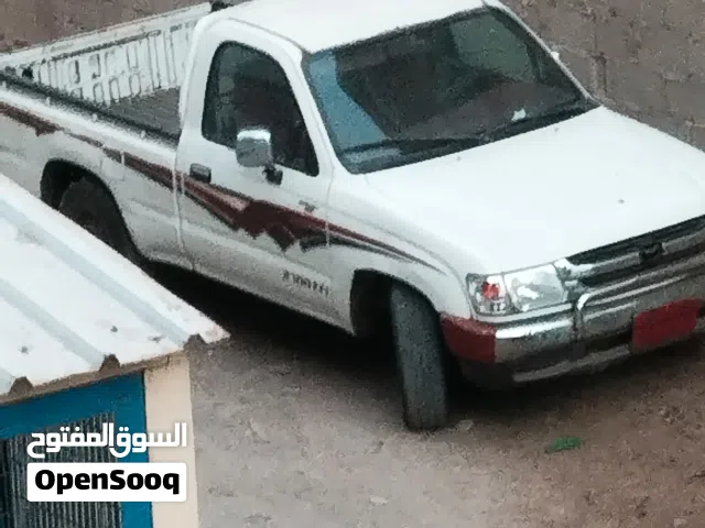 2005 تويوتا هيلوكس GLX