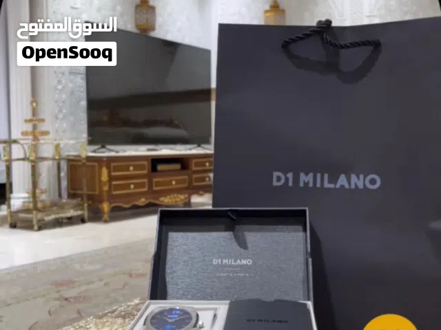 Stylish Di Milano Mens Watch with Blue Dial