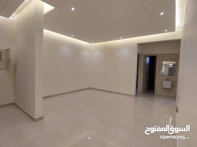 160 m2 2 Bedrooms Apartments for Rent in Al Riyadh Al Yarmuk
