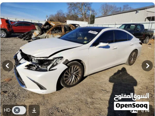 لكزس الفول اي اس بحادثه فرررصه