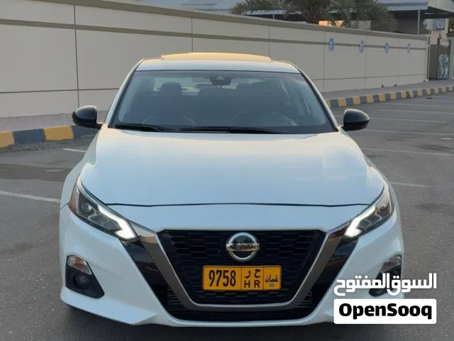 نيسان ; التيما الفئـــة SR