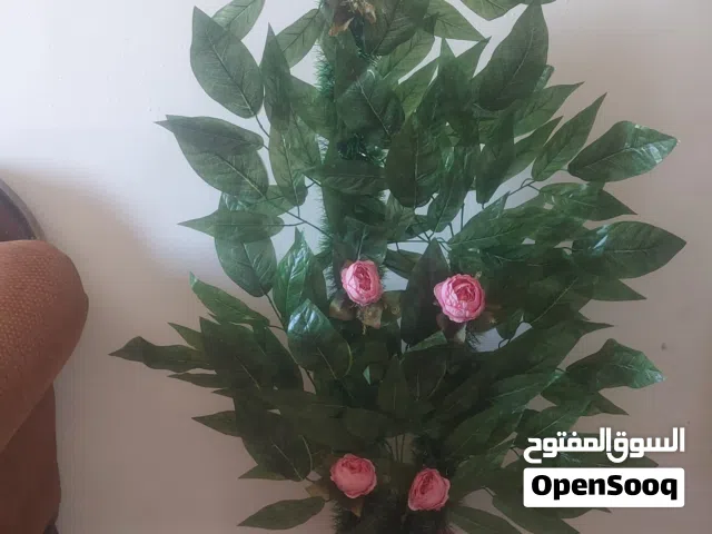 شجرة صناعي جميلة