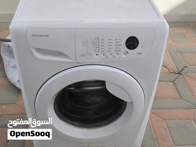 غساله للبيع بحاله ممتازه نظيفه من الداخل والخارج