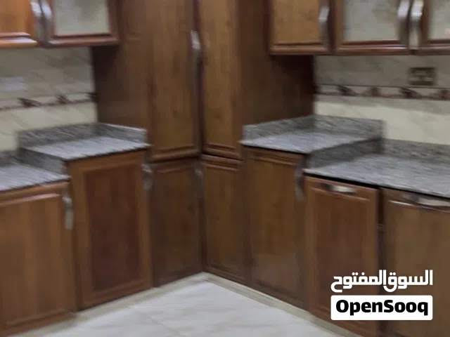 350 m2 More than 6 bedrooms Apartments for Rent in Farwaniya Al-Shadadiya