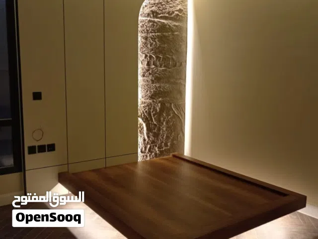 كهربائي وسباك جده
