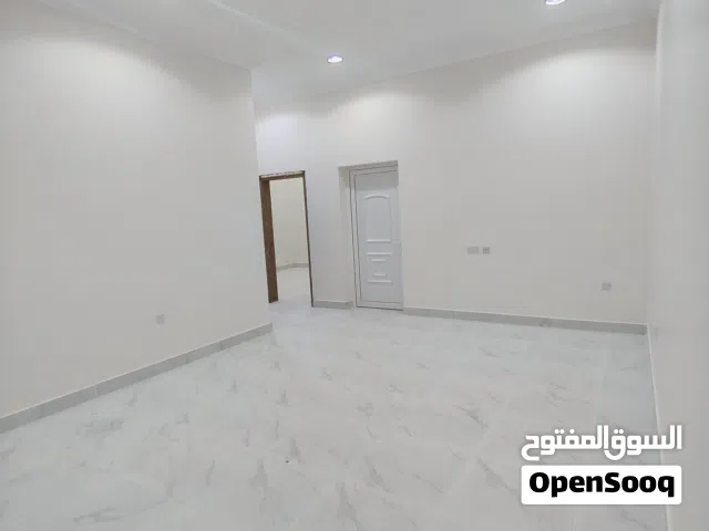 100 m2 2 Bedrooms Apartments for Rent in Doha Al Aziziyah