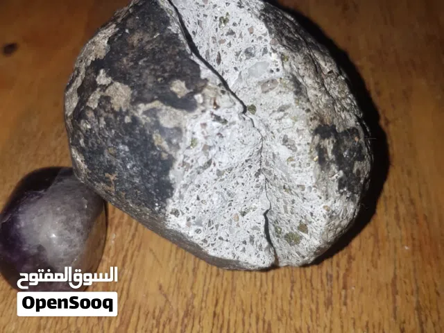 جحر كربتونايت حاضن ألماس لي الوصف والبيع سعر على حسب الوزن