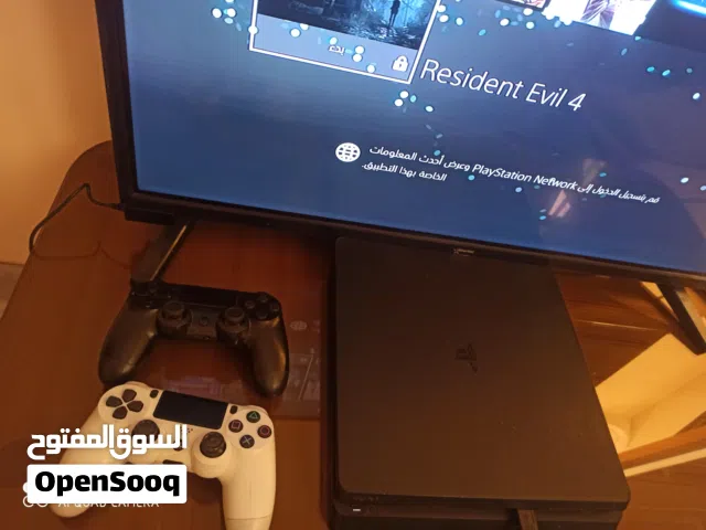 بلايستيشن 4 سلم مع يدين