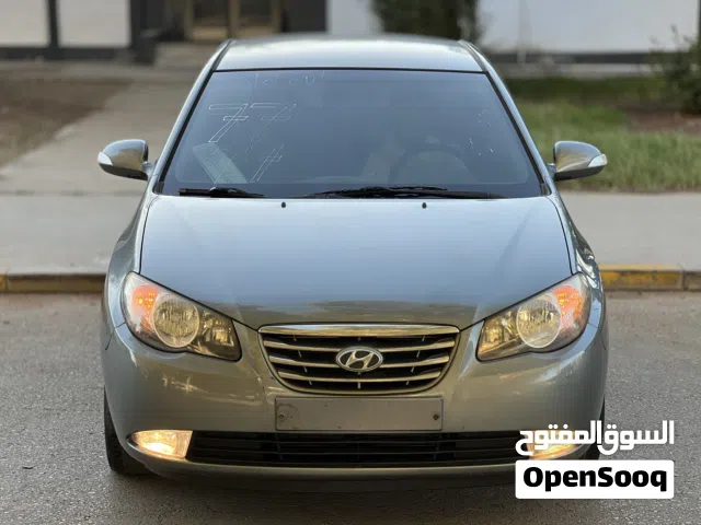 2010 هيونداي افانتي SE