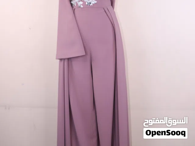 فستان لبسه وحده