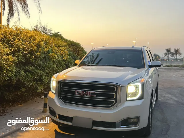 GMC Yukon XL SLT 2015 للبيع