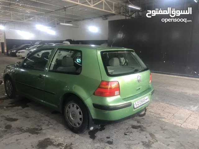 Volkswagen Golf 2000 in Tripoli