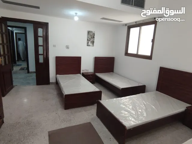 1000 ft 4 Bedrooms Apartments for Rent in Abu Dhabi Al Khalidiya