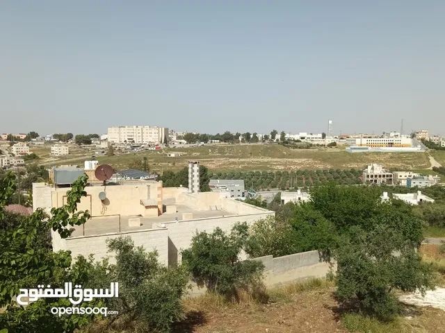 بيت عظم للبيع مساحة 426 م غرب مستشفى أيدون العسكري