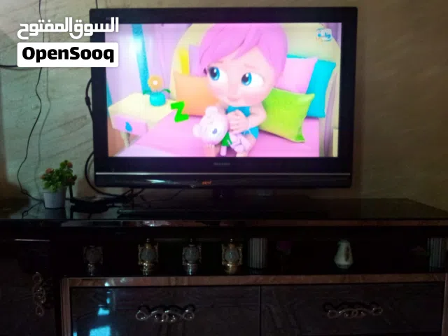 Sharp LCD 32 inch TV in Zarqa