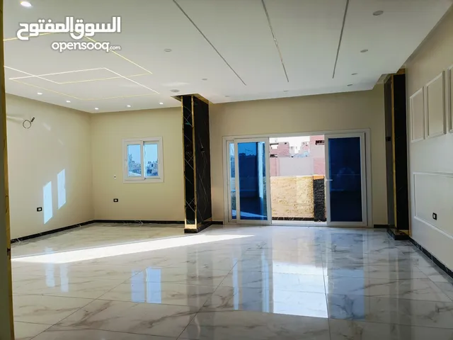 240 m2 3 Bedrooms Apartments for Sale in Giza Faisal