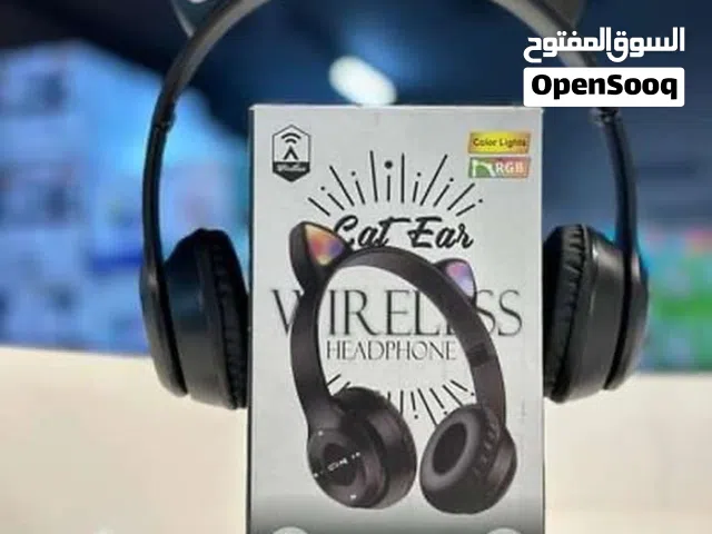 سماعة يوسا p47m تتميز بتصميم مريحاً بألوان متنوعه واضاءة RGB جذابه توفر صوتاً نقياً والبلوتوت والAUX