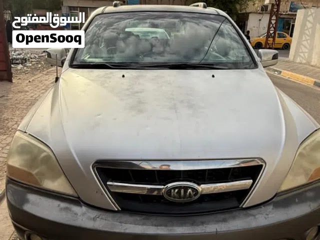 2009 كيا سورينتو Standard