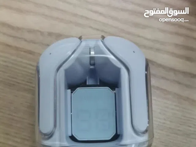 سماعات بلوتوث لاسلكية TWS مع شاشة رقمية لعرض نسبة الشحن