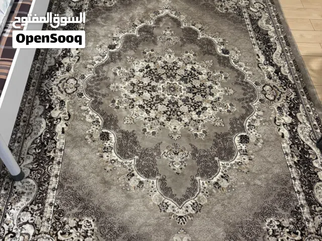 سجاد نظيف استعمال اسبوعين فقط للبيع