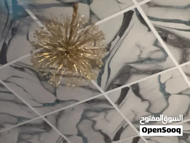 ثريا مودرن جداً نازكة