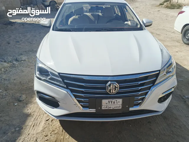 MG5 موديل 2025 لون ابيض