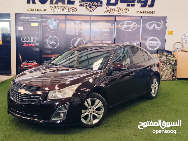 Chevrolet Cruze LTZ 2015 GCC SPACS Engine 1.8L - V4 Full Options Low KM