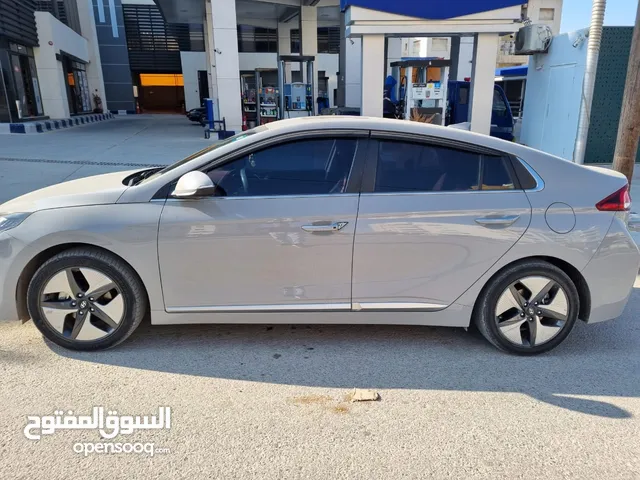 جنط هونداي ايونك 17 2022 نظيف خالي من العيوب