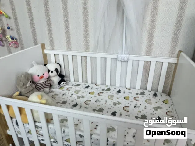 سرير اطفال