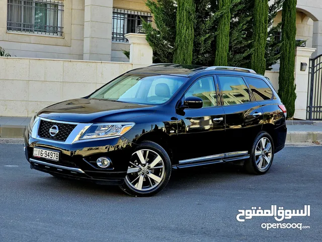 Used Nissan Pathfinder in Amman