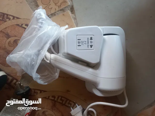 استشوار ثابت  على الحائط ينفع لصالونات التجميل