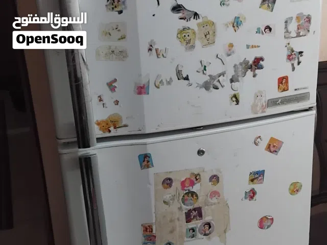 ثلاجه توشيبا للبيع في حالة جيدة في طبربور