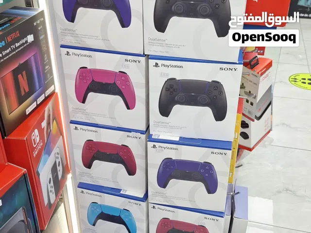 we buy and sale ps4ps5 xbox switch ps3 psp all available deliver contact me on what's app