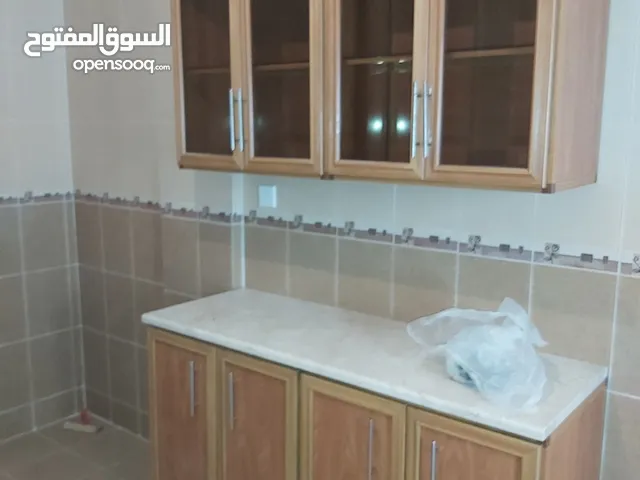 200 m2 More than 6 bedrooms Townhouse for Sale in Benghazi Military Hospital