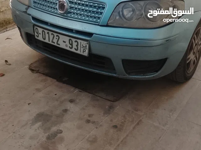 فيات بونتو 2008