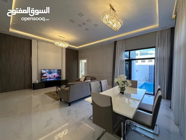 للايجار فيلا فخمه في قلالي مع مسبح مفروشه شامل لمت 50