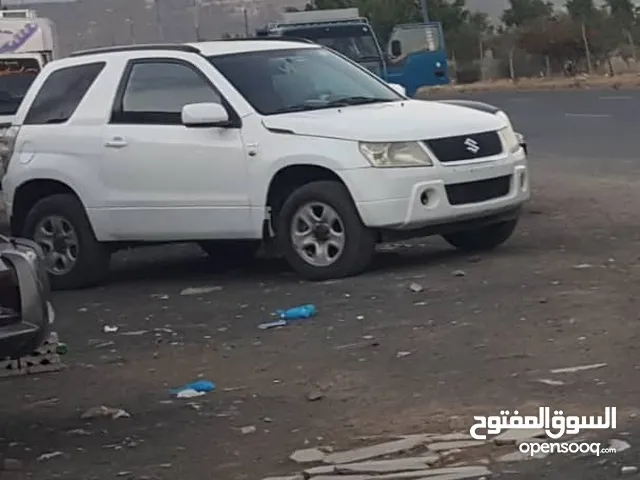 Suzuki Vitara GLX in Taiz