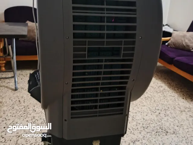 Fresh 0 - 1 Ton AC in Zarqa