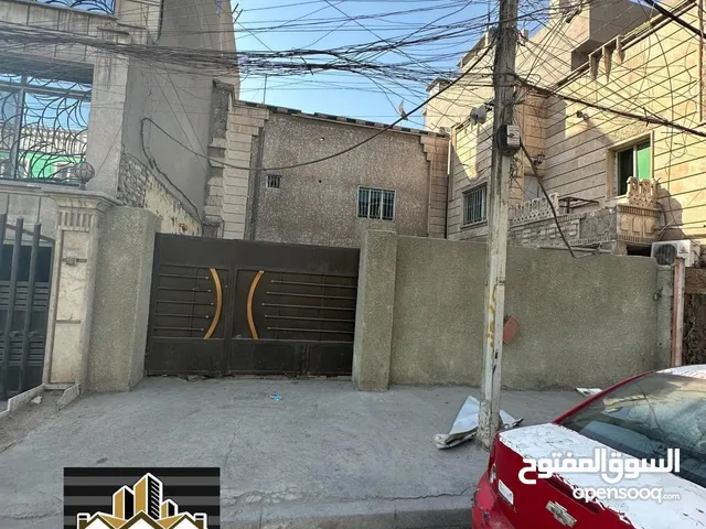 224 m2 More than 6 bedrooms Townhouse for Sale in Baghdad Karadah