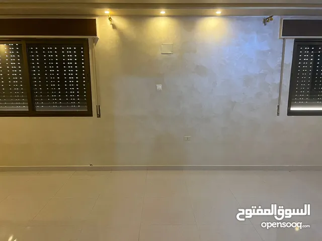 197 m2 5 Bedrooms Apartments for Sale in Irbid Al Rahebat Al Wardiah