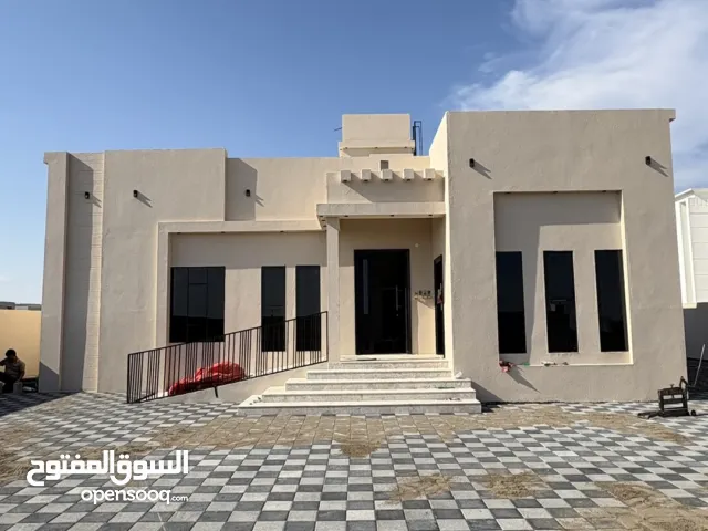 170 m2 2 Bedrooms Villa for Sale in Al Batinah Al Khaboura